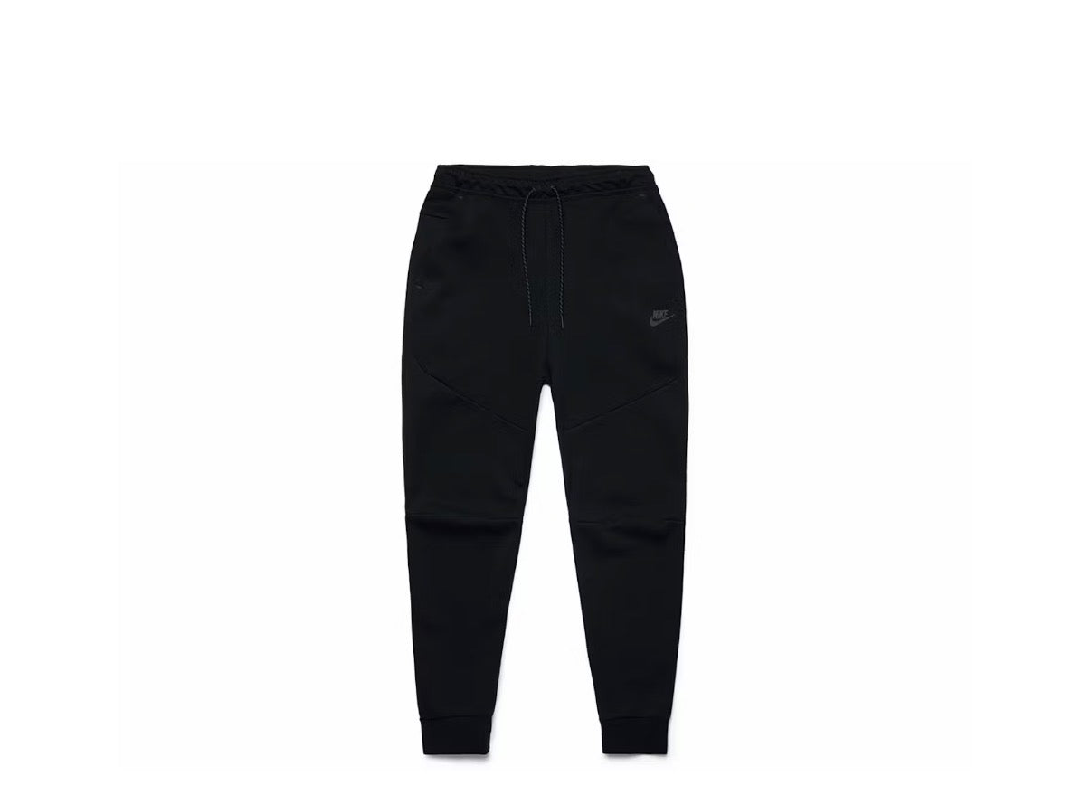 NIKE TECH FLEECE JOGGERS BLACK